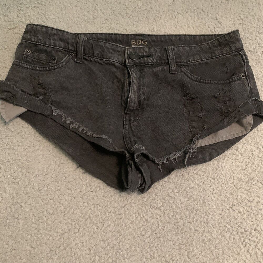 BDG Womens sz 27 Shorts Black Denim Cutoff High Rise Cheeky Zip Closure Raw